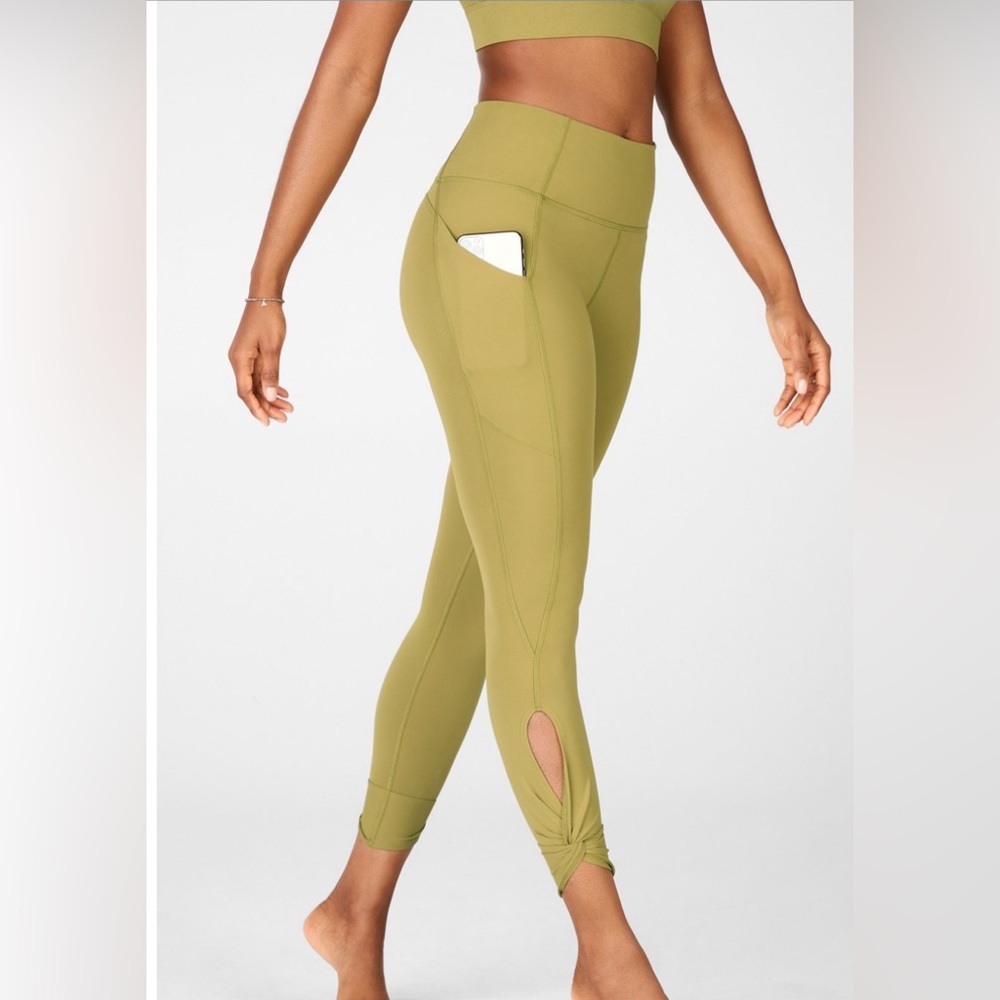 Oasis PureLuxe High-Waisted Twist 7/8 BRAND NEW